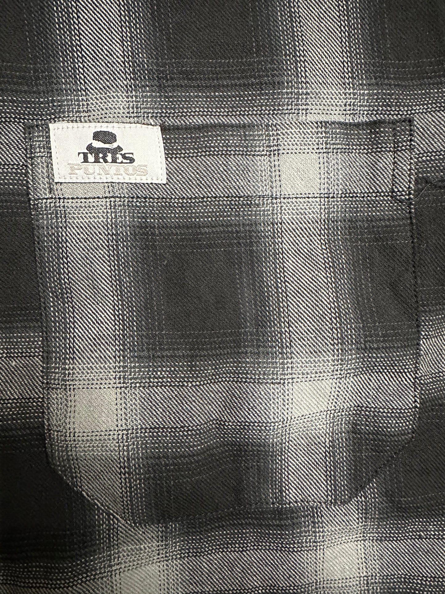 Tres Puntos Shortsleeve Flannels