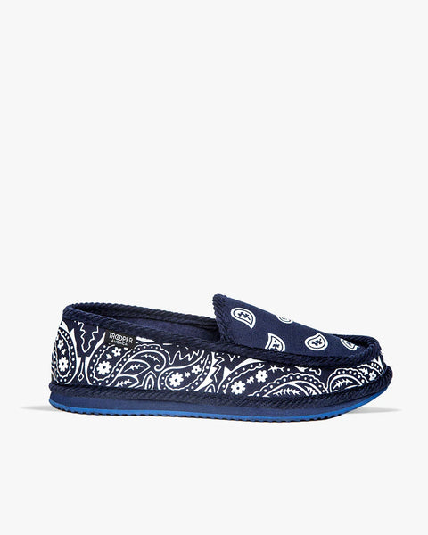 navy-white