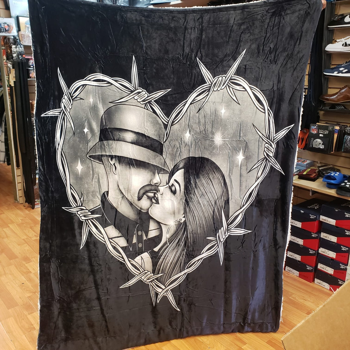 Love Wire Sherpa Blanket - Chicano Spot